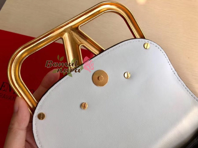 2f9c2319ae2d307ccdeab8abc024b89e_1589493904_5857.jpg 2f9c2319ae2d307ccdeab8abc024b89e_1589493904_5857.jpg