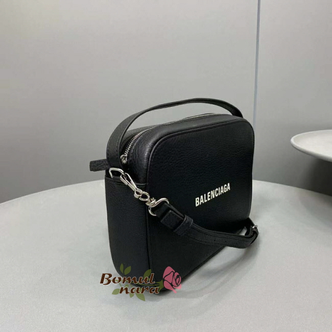 1bb08b8190d59a277efca5c8a5e15ec7_1600145458_8143.jpg 1bb08b8190d59a277efca5c8a5e15ec7_1600145458_8143.jpg