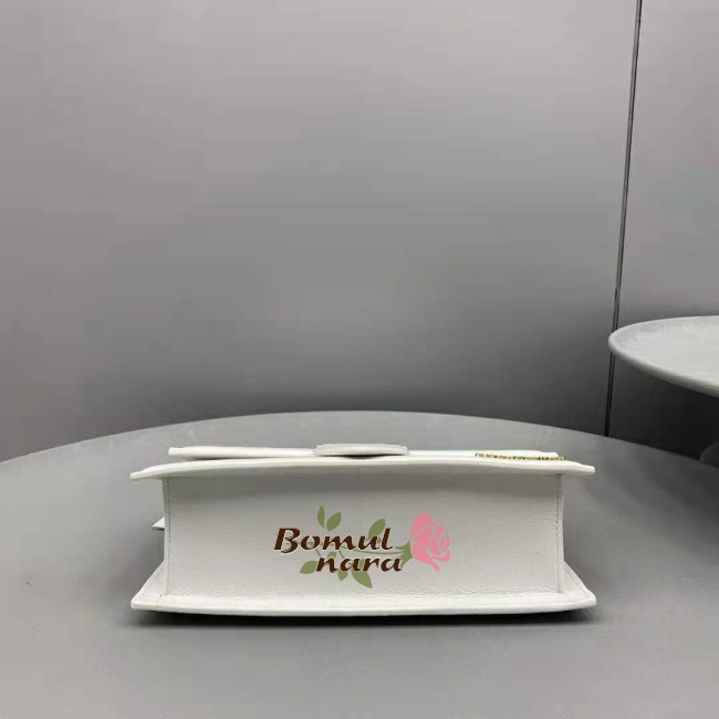 85625abdbebd3714ae2bcc199506f088_1620653119_9921.jpg 85625abdbebd3714ae2bcc199506f088_1620653119_9921.jpg