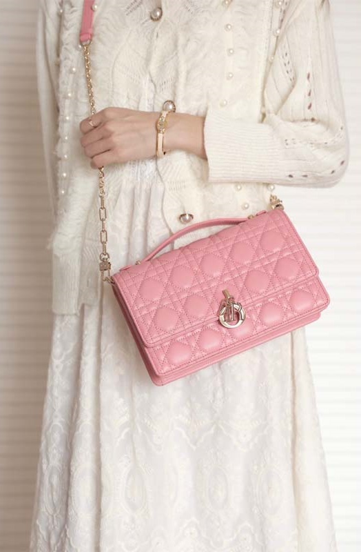 50b754aed8d5436a24dd4724d4c49bcd_1725177827_5957.jpg 50b754aed8d5436a24dd4724d4c49bcd_1725177827_5957.jpg