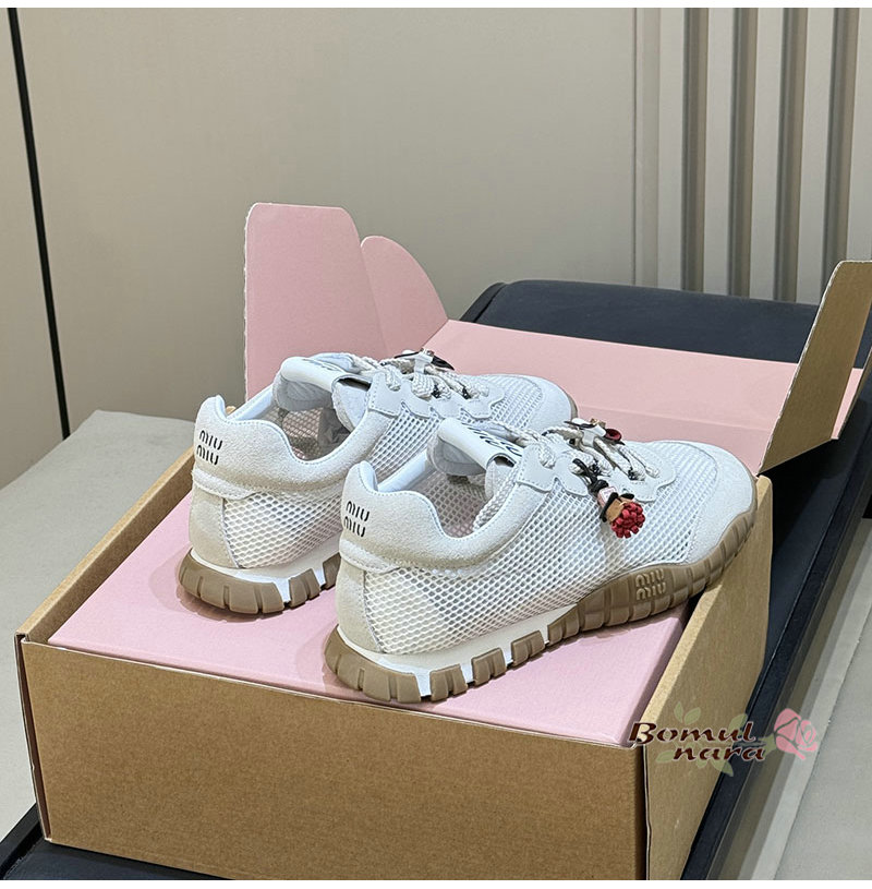 5fda934db1ad76c5e8fe82f2747052f7_1781864932_2478.jpg