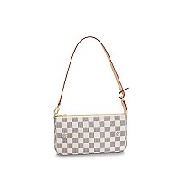 LOUIS VUITTON-M13404 루이비통 화이트 모노그램 LV x TM 포쉐트 악세수아