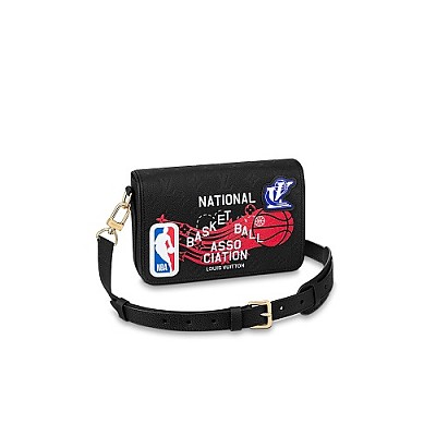 [스페셜오더]LOUIS VUITTON-M58515 루이비통 블랙 모노그램 LVXNBA 클록룸 돕 키트