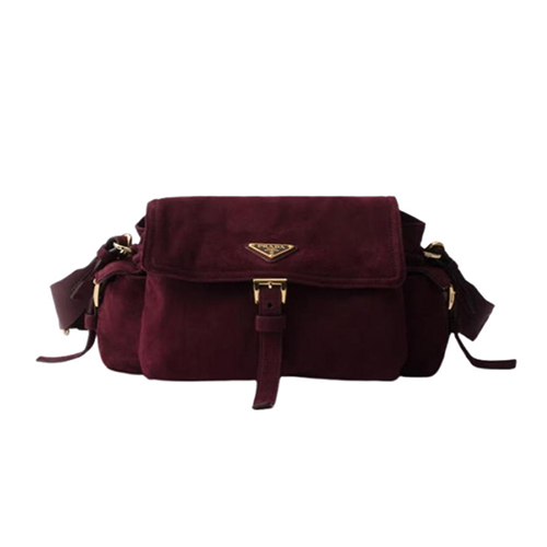 PRADA-1BD394 프라다 버건디 익스플로어 미디엄 스웨이드 숄더 백