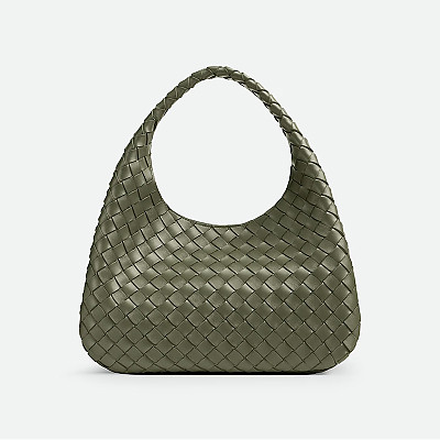 [스페셜오더]BOTTEGA VENETA-844249 보테가 베네타 올리브그린 양가죽 미디엄 캄파나