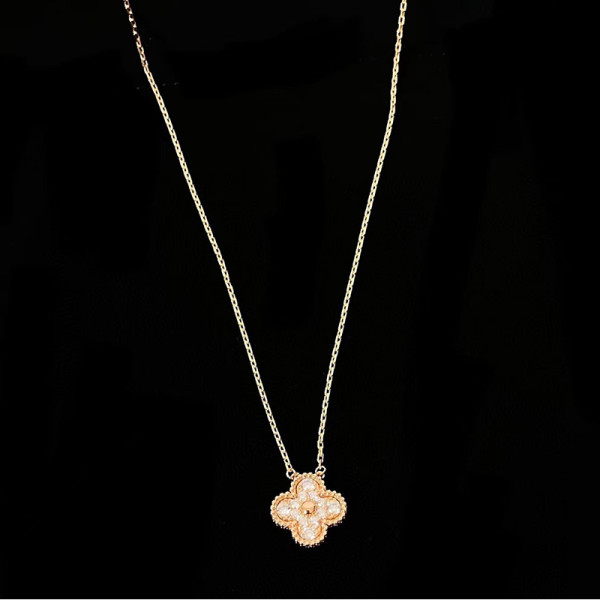 [스페셜오더]VAN CLEEF ARPELS-6120 반클리프 로즈 골드 올큐빅 알함브라 펜던트