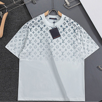 LOUIS VUITTON-06084 루이비통 2026SS 남성용 라운드넥 반팔 티셔츠(2컬러)